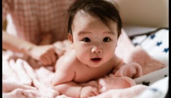 חמוד ובריא: ניווט ביחד בריאות התינוק